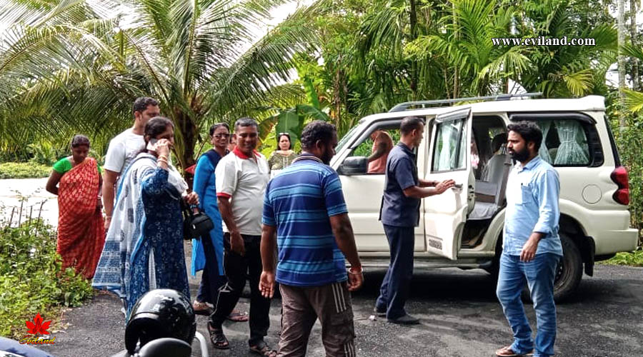 Assistant Commissioner of Rangat doing inspection of flood 