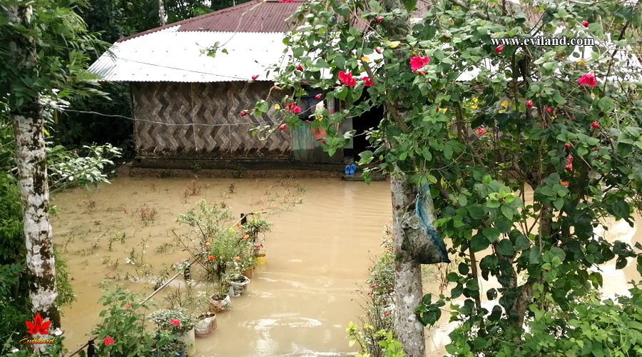 Huge water infront of house