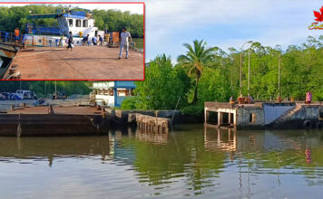 एक साल से जेटी बंद, सभी बोट को भिड़ाया जा रहा है पैंटून पर Yeratta Jetty