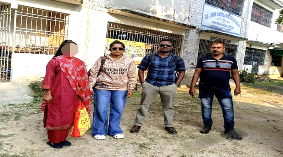 Police Rescue The Girl