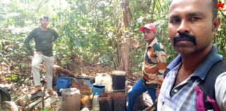 PS рдХрд╛рд▓реАрдШрд╛рдЯ рдиреЗ рддрд╛рд▓рдмрдЧрд╛рди рдЬрдВрдЧрд▓ рдореЗрдВ рдЕрд╡реИрдз рд╢рд░рд╛рдм рдмрдирд╛рдиреЗ рдХрд╛ рднрдВрдбрд╛рдлреЛрдбрд╝ рдХрд┐рдпрд╛ред Lahan