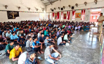 JNV पंचवटी में साइबर जागरूकता अभियान में छात्रों की सक्रिय भागीदारी Cyber Awareness Program AT JNV