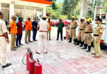सुरक्षा का अभ्यास – बाराटांग पेट्रोल पंप पर मॉक फायर ड्रिल Mock Drill Baratang