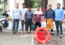 समय पर पुलिस की मदद से बेटापुर क्रीक में मछुआरे को बचाया गया Betapur Police